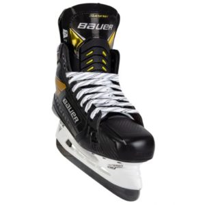 picture of bauer supreme ultrasonic skates from the front angle.
